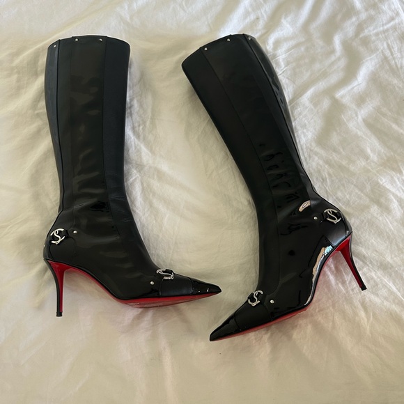 Christian Louboutin CL IN 9OS Botta 80
Black Logo Leather Knee High Heel Boot 38 - Picture 8 of 9